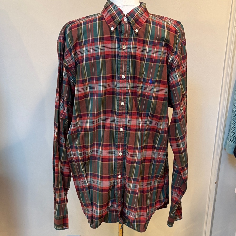 Ralph Lauren Classic Fit button-down in size 17 / XL.